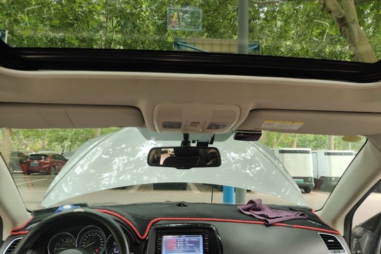 Used Mazda CX-5 2013 2.5L Automatic 4x4 Luxury Version Headliner
