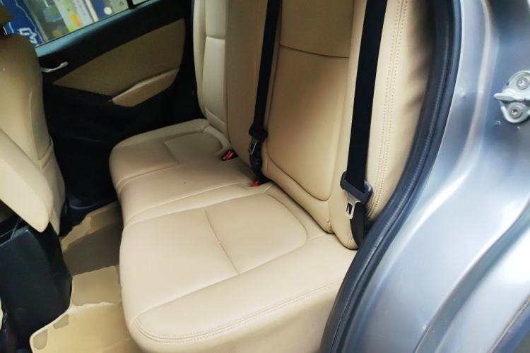 Used Mazda CX-5 2013 2.0L Automatic Two-Wheel Drive Comfort Version Left Rear Seat