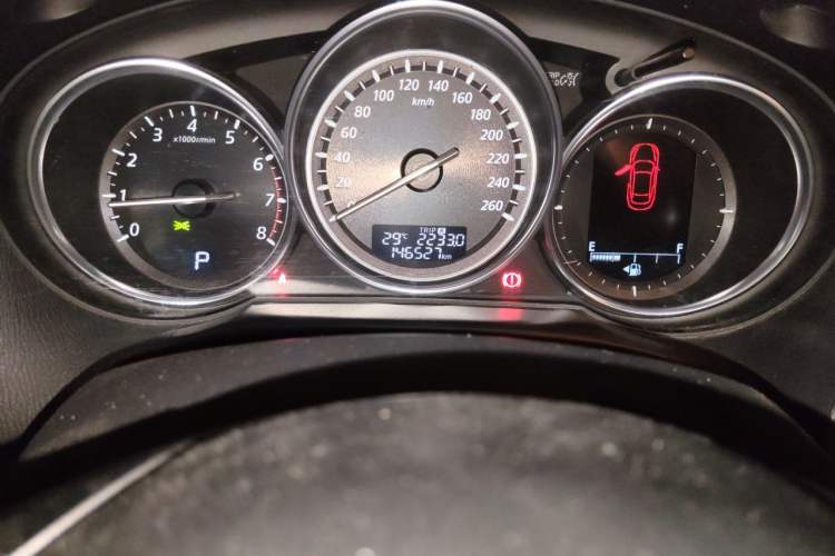 Used Mazda CX-5 2013 2.5L Automatic 4x4 Flagship Edition Odometer Close Up