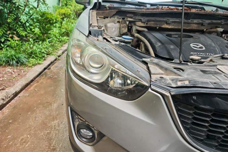 Used Mazda CX-5 2013 2.0L Manual Two-Wheel Drive Comfort Version Right Front Headlight
