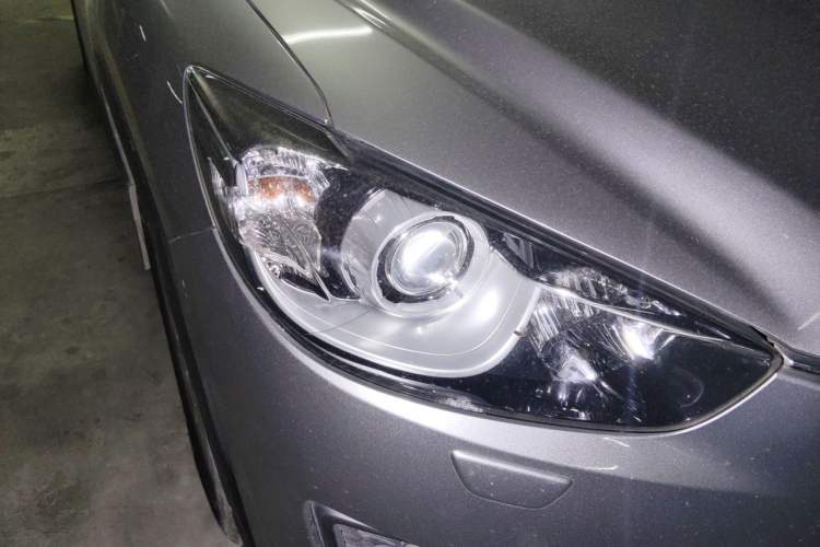 Used Mazda CX-5 2013 2.5L Automatic 4x4 Flagship Edition Right Front Headlight