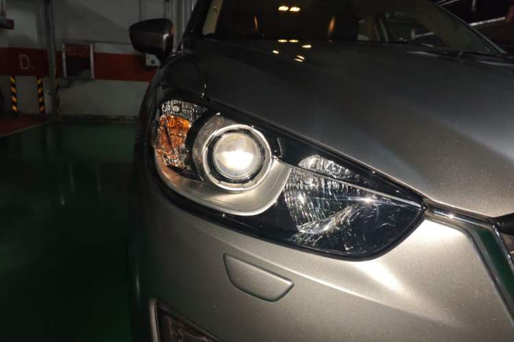 Used Mazda CX-5 2013 2.5L Automatic 4x4 Flagship Edition Right Front Headlight