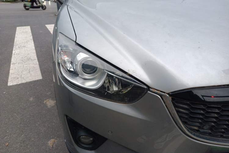 Used Mazda CX-5 2013 2.5L Automatic 4x4 Luxury Version Right Front Headlight