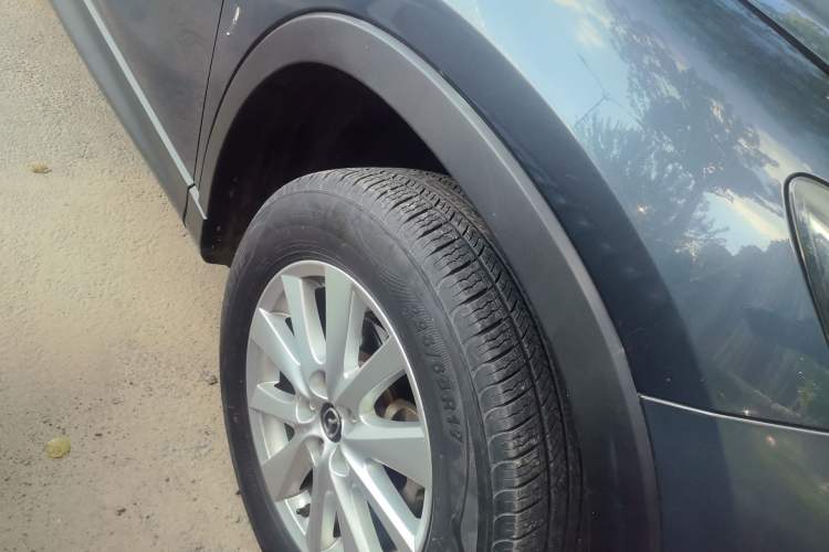 Used Mazda CX-5 2013 2.0L Manual Two-Wheel Drive Comfort Version Right Front Wheel Hub