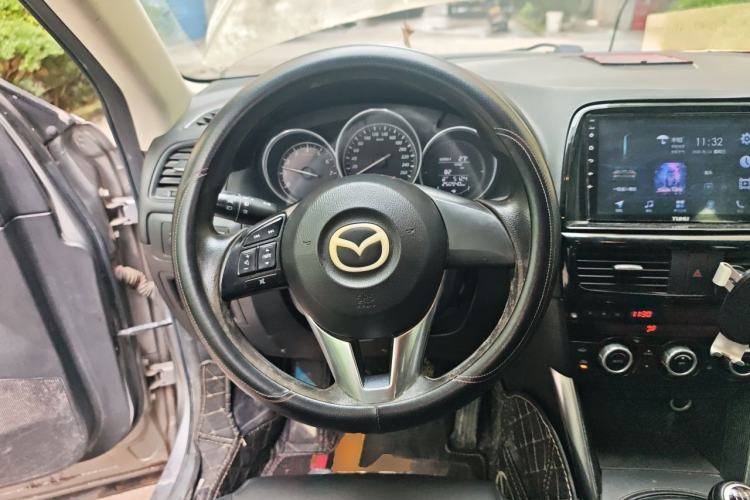 Used Mazda CX-5 2013 2.0L Manual Two-Wheel Drive Comfort Version Steering Wheel