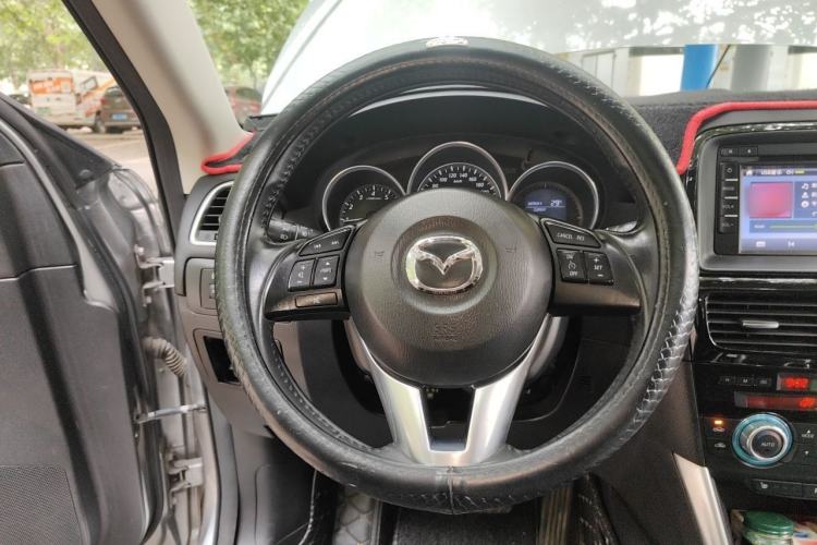 Used Mazda CX-5 2013 2.5L Automatic 4x4 Luxury Version Steering Wheel