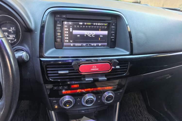 Used Mazda CX-5 2013 2.0L Automatic 4x4 Elite Version Audio And AC Panel
