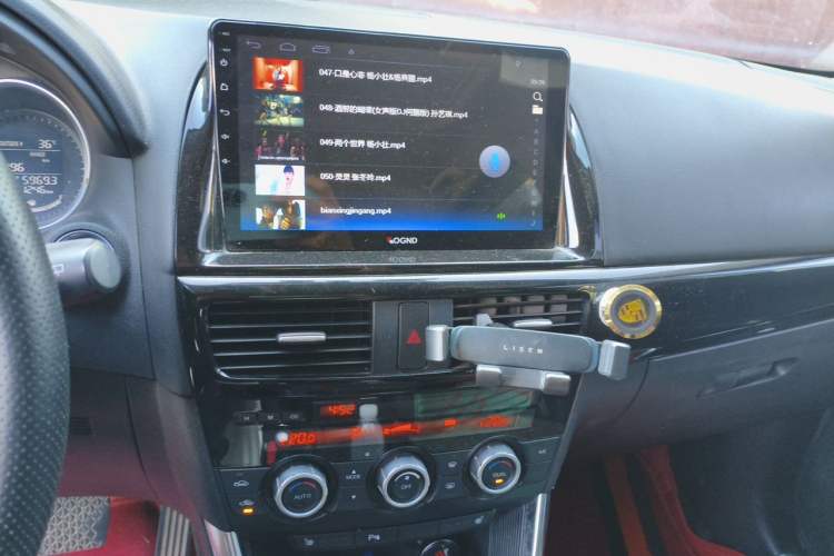 Used Mazda CX-5 2013 2.5L Automatic 4x4 Luxury Version Audio And AC Panel