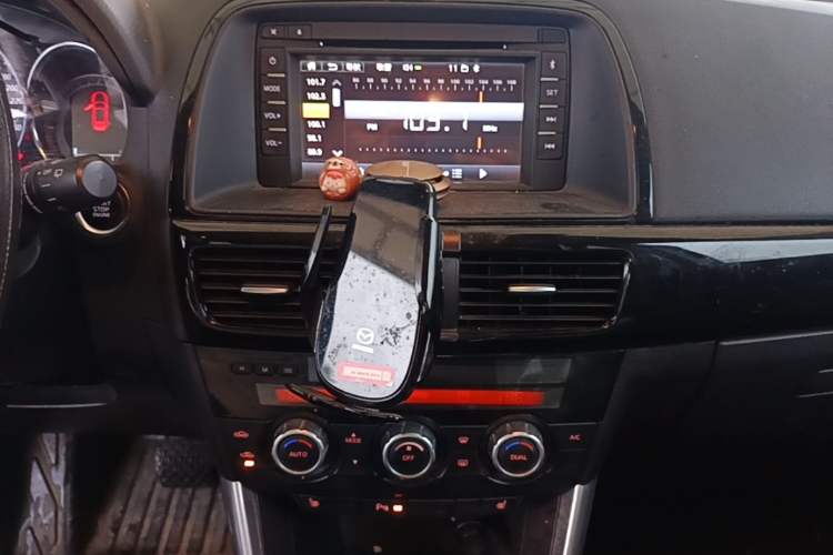 Used Mazda CX-5 2013 2.5L Automatic 4x4 Flagship Edition Audio And AC Panel