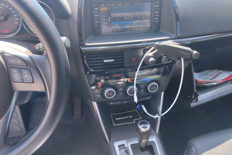Used Mazda CX-5 2013 2.0L Automatic 4x4 Prestige Edition Audio And AC Panel