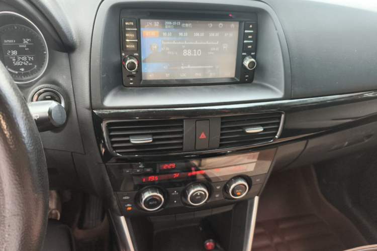 Used Mazda CX-5 2013 2.0L Automatic Two-Wheel Drive Comfort Version Audio And AC Panel