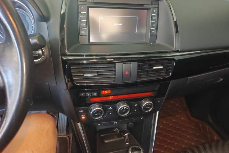 Used Mazda CX-5 2013 2.5L Automatic 4x4 Flagship Edition Audio And AC Panel