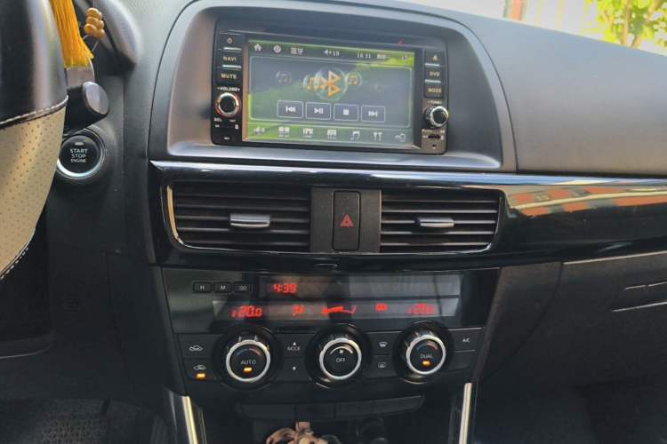 Used Mazda CX-5 2013 2.0L Automatic Two-Wheel Drive Comfort Version Audio And AC Panel