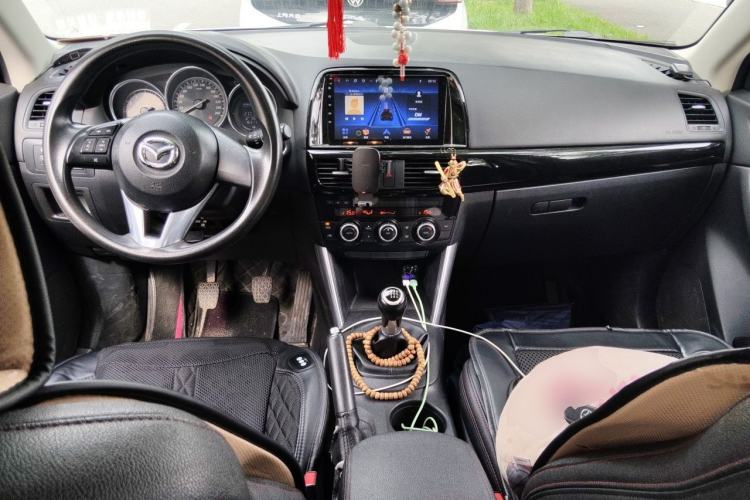 Used Mazda CX-5 2013 2.0L Manual Two-Wheel Drive Comfort Version Center Console