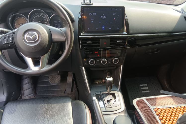 Used Mazda CX-5 2013 2.0L Automatic Two-Wheel Drive Comfort Version Center Console