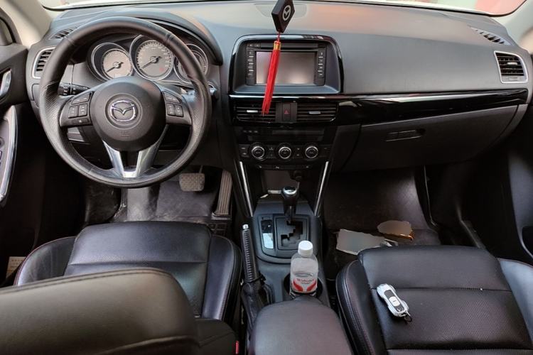 Used Mazda CX-5 2013 2.0L Automatic 4x4 Prestige Edition Center Console