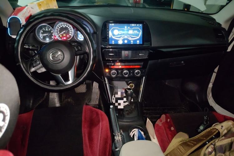 Used Mazda CX-5 2013 2.0L Automatic Two-Wheel Drive Comfort Version Center Console