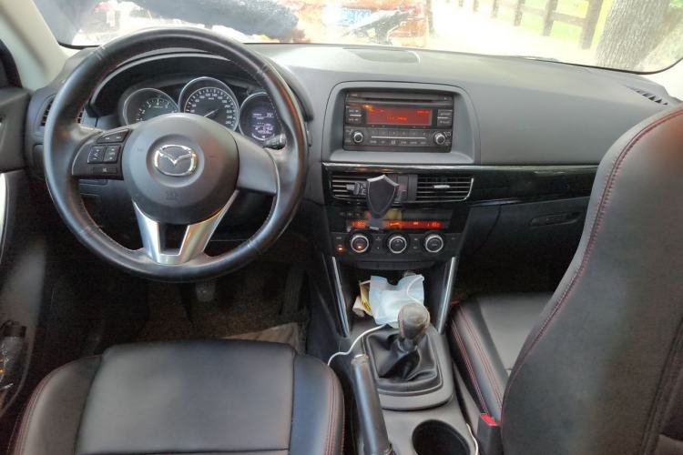 Used Mazda CX-5 2013 2.0L Manual Two-Wheel Drive Comfort Version Center Console