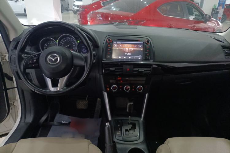 Used Mazda CX-5 2013 2.0L Automatic Two-Wheel Drive Comfort Version Center Console