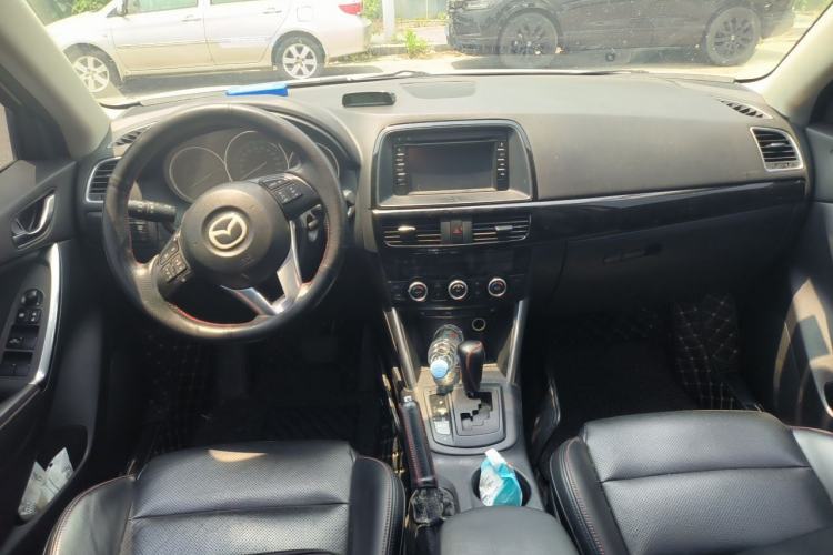 Used Mazda CX-5 2013 2.5L Automatic 4x4 Luxury Version Center Console