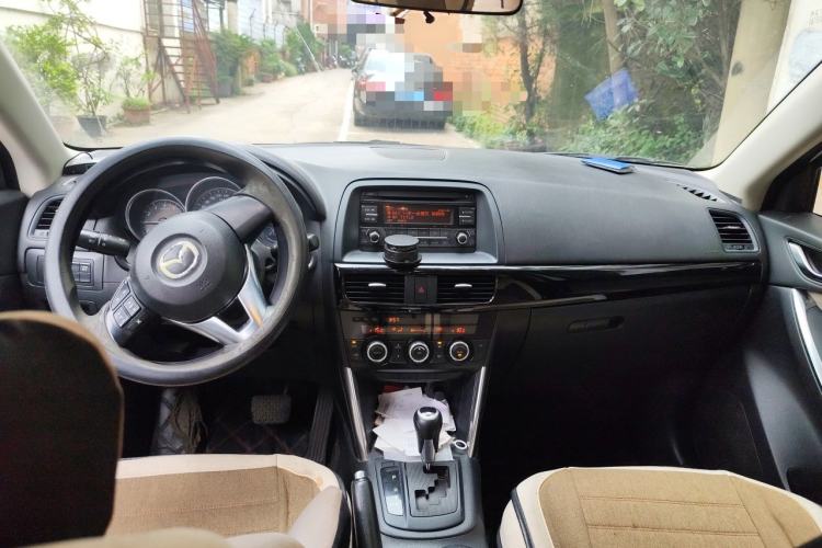 Used Mazda CX-5 2013 2.0L Automatic Two-Wheel Drive Comfort Version Center Console