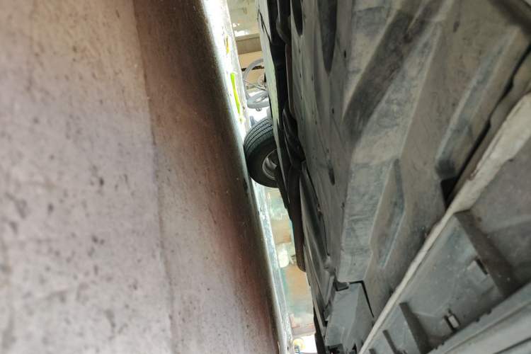 Used Mazda CX-5 2013 2.0L Automatic Two-Wheel Drive Comfort Version Chassis Front Left