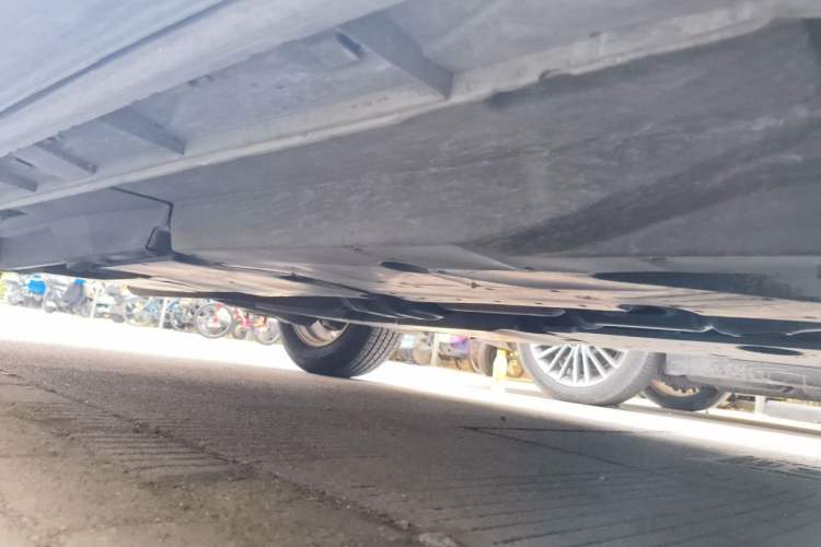 Used Mazda CX-5 2013 2.0L Automatic Two-Wheel Drive Comfort Version Chassis Front Right