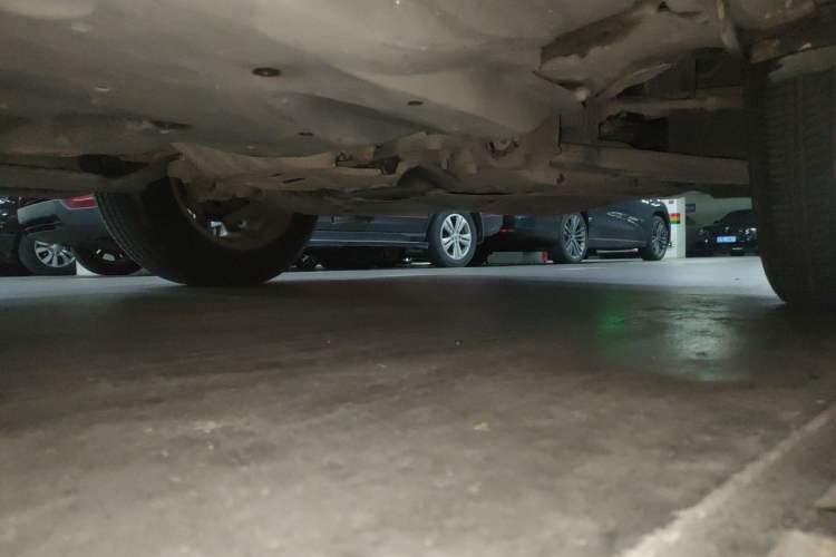 Used Mazda CX-5 2013 2.0L Manual Two-Wheel Drive Comfort Version Chassis Front Right