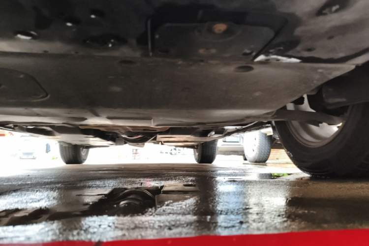 Used Mazda CX-5 2013 2.0L Automatic Two-Wheel Drive Comfort Version Chassis Front