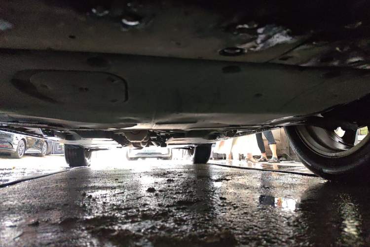 Used Mazda CX-5 2013 2.5L Automatic 4x4 Luxury Version Chassis Front