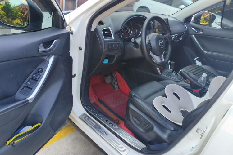 Used Mazda CX-5 2013 2.5L Automatic 4x4 Luxury Version Driver Seat
