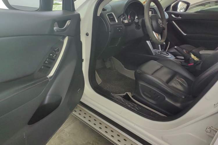 Used Mazda CX-5 2013 2.5L Automatic 4x4 Flagship Edition Driver Seat