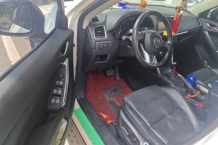 Used Mazda CX-5 2013 2.5L Automatic 4x4 Luxury Version Driver Seat