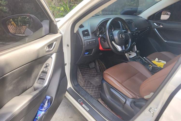 Used Mazda CX-5 2013 2.0L Automatic Two-Wheel Drive Comfort Version Driver Seat