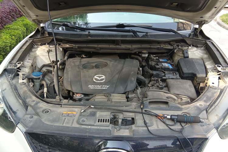 Used Mazda CX-5 2013 2.0L Automatic Two-Wheel Drive Comfort Version Engine Bay