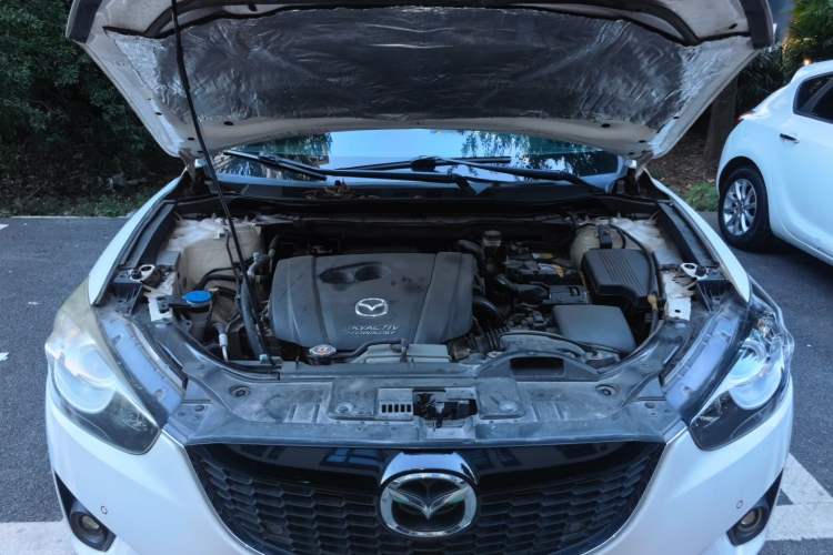 Used Mazda CX-5 2013 2.0L Automatic 4x4 Elite Version Engine Bay