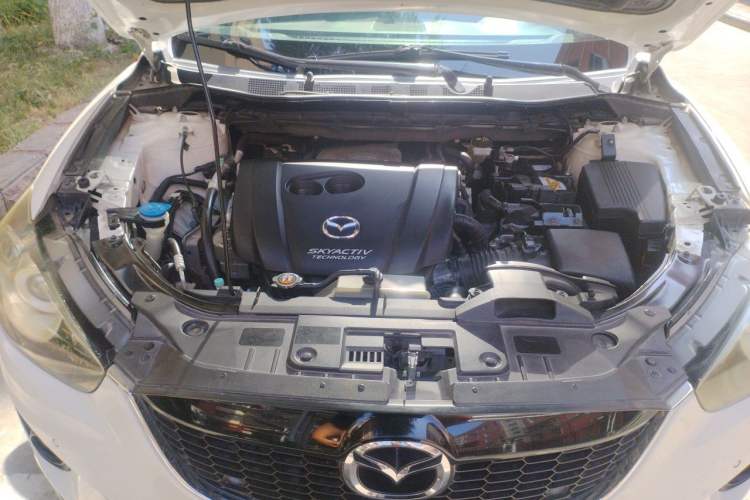 Used Mazda CX-5 2013 2.5L Automatic 4x4 Luxury Version Engine Bay