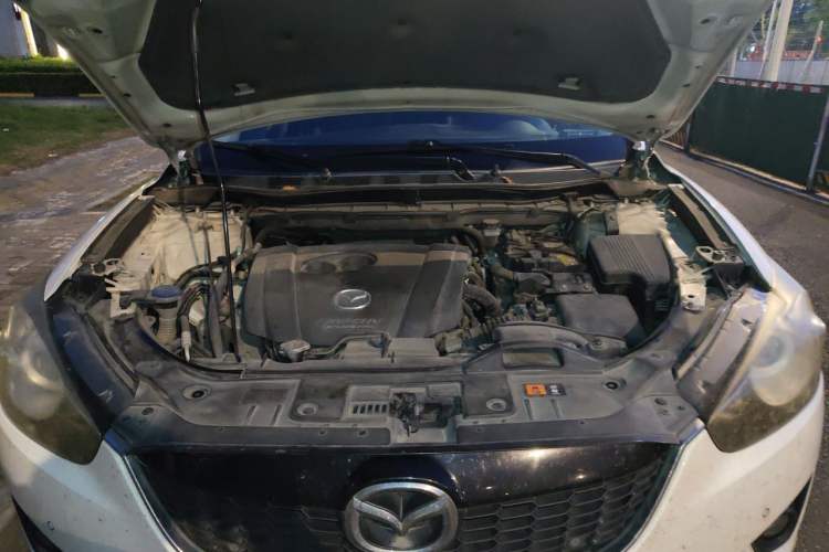 Used Mazda CX-5 2013 2.5L Automatic 4x4 Luxury Version Engine Bay