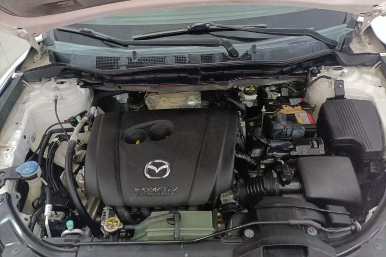 Used Mazda CX-5 2013 2.0L Automatic Two-Wheel Drive Comfort Version Engine Bay