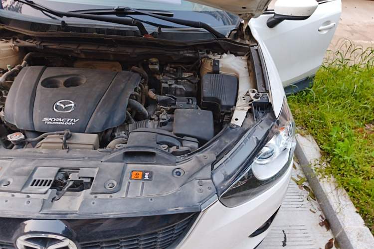 Used Mazda CX-5 2013 2.0L Automatic Two-Wheel Drive Comfort Version Engine Bay Left