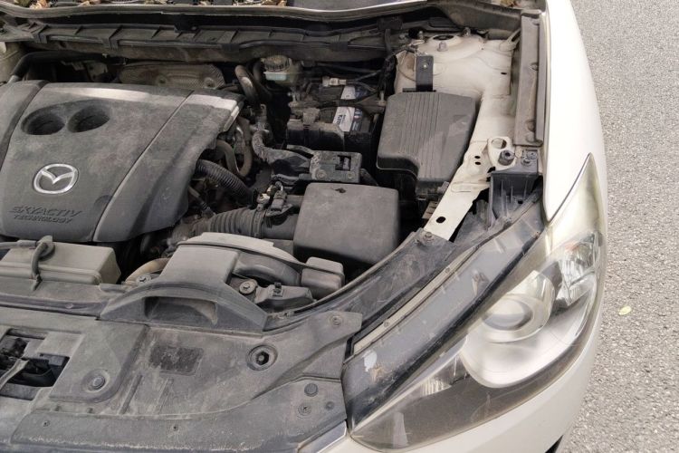 Used Mazda CX-5 2013 2.0L Manual Two-Wheel Drive Comfort Version Engine Bay Left