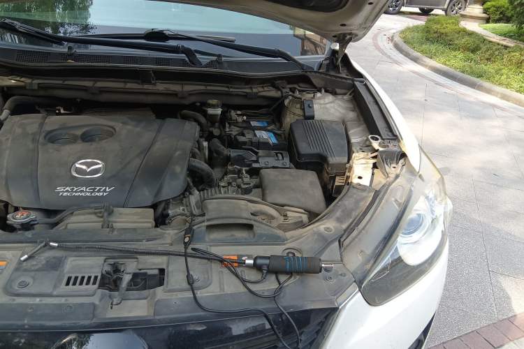 Used Mazda CX-5 2013 2.0L Automatic Two-Wheel Drive Comfort Version Engine Bay Left