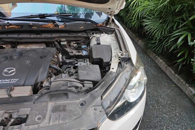 Used Mazda CX-5 2013 2.0L Automatic Two-Wheel Drive Comfort Version Engine Bay Left