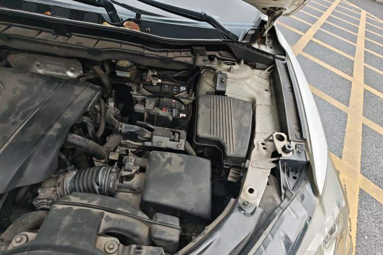 Used Mazda CX-5 2013 2.0L Automatic Two-Wheel Drive Comfort Version Engine Bay Left