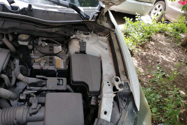 Used Mazda CX-5 2013 2.0L Automatic Two-Wheel Drive Comfort Version Engine Bay Left