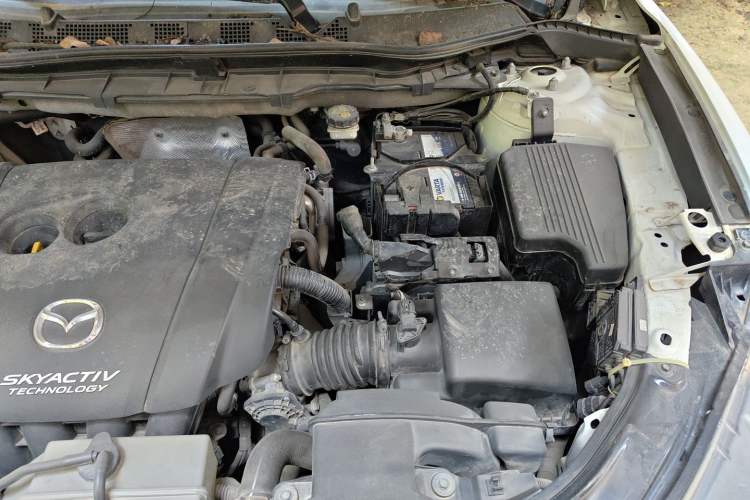 Used Mazda CX-5 2013 2.5L Automatic 4x4 Luxury Version Engine Bay Left