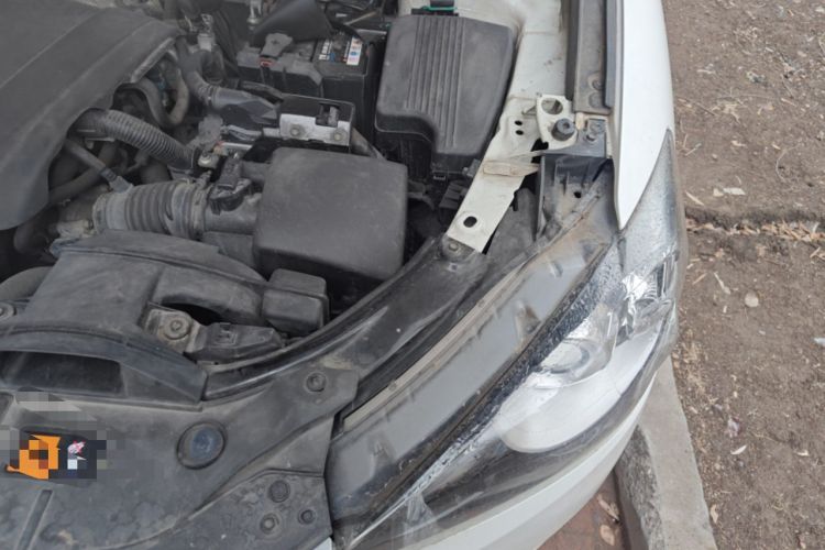Used Mazda CX-5 2013 2.0L Manual Two-Wheel Drive Comfort Version Engine Bay Left