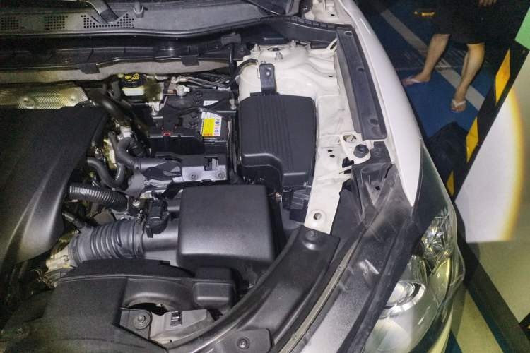 Used Mazda CX-5 2013 2.0L Automatic 4x4 Prestige Edition Engine Bay Left