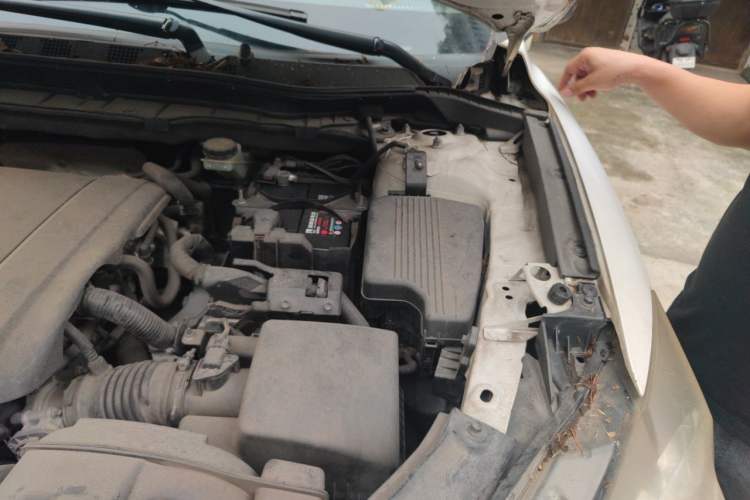 Used Mazda CX-5 2013 2.0L Automatic Two-Wheel Drive Comfort Version Engine Bay Left