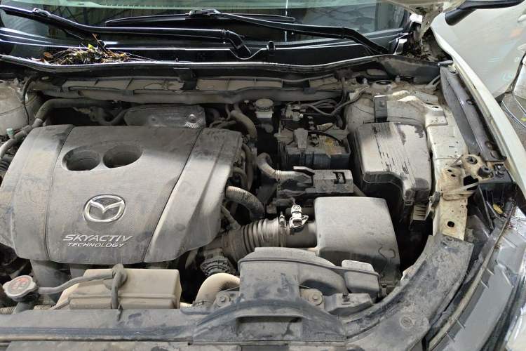 Used Mazda CX-5 2013 2.5L Automatic 4x4 Luxury Version Engine Bay Left